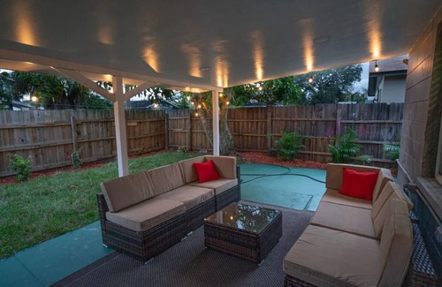 North Hyde Park House | #19 - Beautifully styled modern home in Hyde Park Unit B