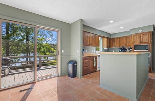 Hot Springs Village House | 19 LaCanada Way - Spacious Lake Segovia home on one level with garage in Hot