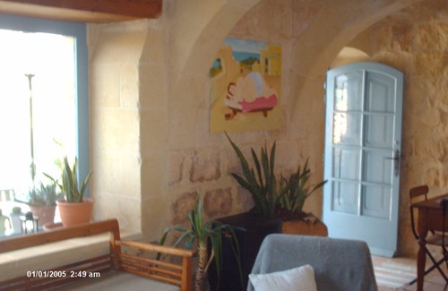 Munxar House | 190 m² Farmhouse ∙ 3 bedrooms ∙ 6 guests