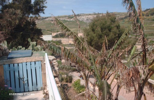 Munxar House | 190 m² Farmhouse ∙ 3 bedrooms ∙ 6 guests