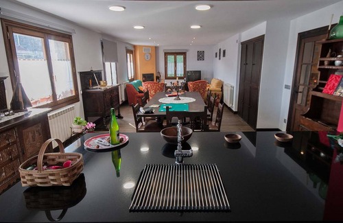 Baraibar House | 190 m² House ∙ 5 bedrooms ∙ 12 guests