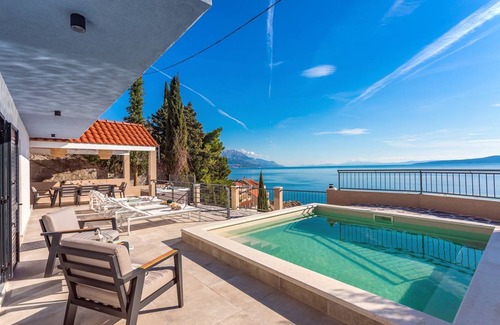 Pisak Villa | 190 m² Villa ∙ 4 bedrooms ∙ 8 guests