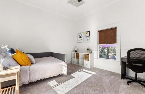 Tobin Hill House | 1920s Charm Steps from the Pearl & River Walk