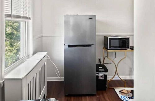 Downtown Baltimore House | 1924 Renovated Colonial Apt.