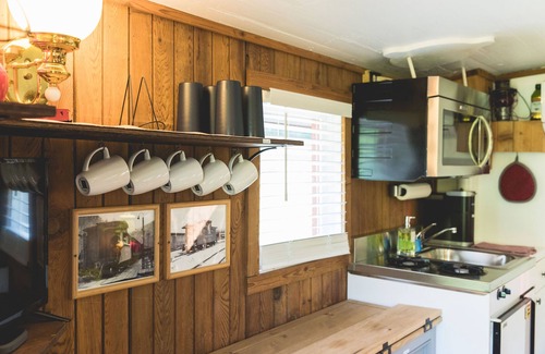 Natural Bridge House | 1926 C&O Guest Caboose -new listing!