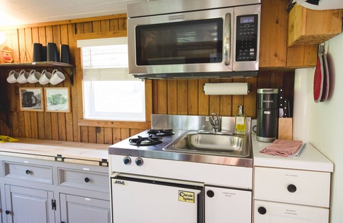 Natural Bridge House | 1926 C&O Guest Caboose -new listing!