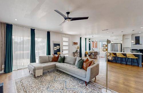 Cedar Crest House | 193 m² House ∙ 3 bedrooms ∙ 6 guests