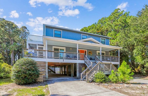Corolla Light House | 193 m² House ∙ 5 bedrooms ∙ 11 guests