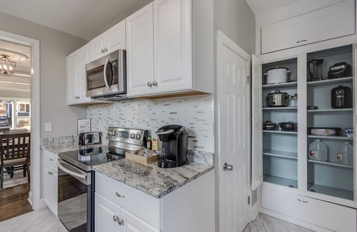 Catonsville House | 1942 Tudor Home (Catonsville/Baltimore/Ellicott City)