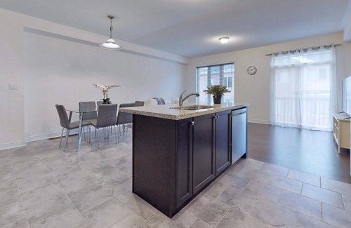 Aurora House | 195 Brand new 3 Bedroom Townhouse
