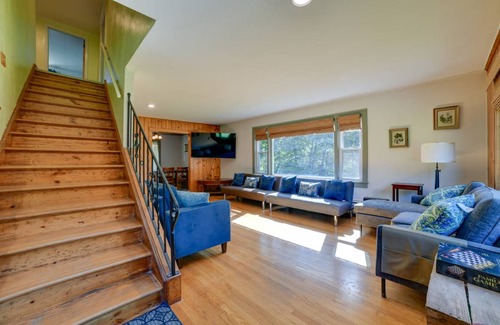 Mount Upton Cottage | 195 m² Cabin ∙ 3 bedrooms ∙ 12 guests
