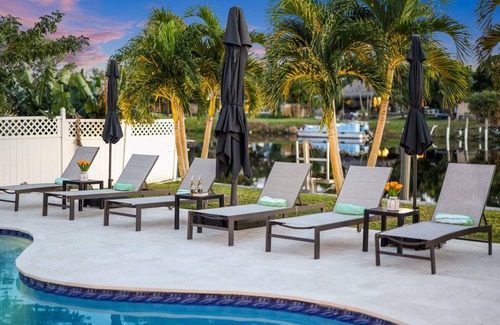 Tropic Palms House | 195 m² House ∙ 4 bedrooms ∙ 10 guests