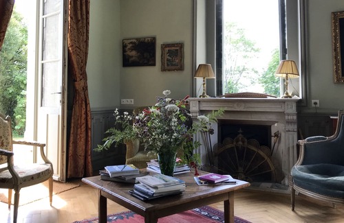 Chinon House | 19th Century Manor House Set in a Working Organic Vineyard