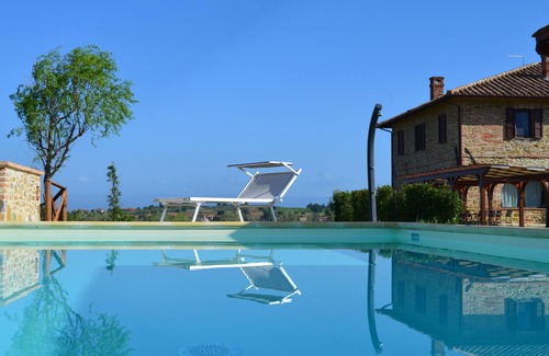 Panicale Apartment | 19th century stone villa with private pool and garden/6 sleeps/pet friendly