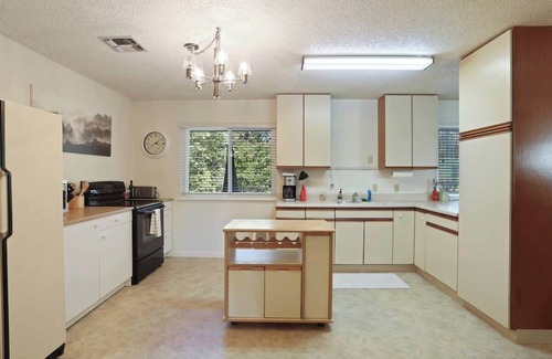 Orangevale House | 1B/1BA Eco-Stay at Orangevale! Sauna+EVCS+Garden