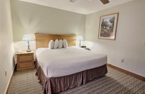 Crested Butte House | 1bd 272 Perfect Location with Pool