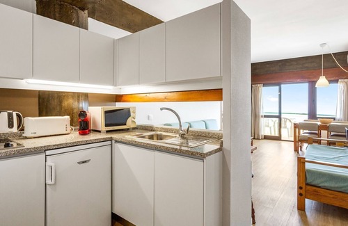 Vila Real Santo Antonio Apartment | 1BDR Apartment W/Beach View by LovelyStay