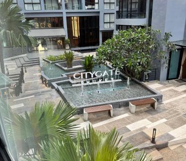 Kamala Apartment | 1BDR Roof pool 500m to beach Great gym Parking