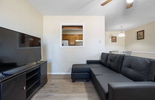 Fort Smith House | 1bed 1 bath kitchen to relax and rest your head