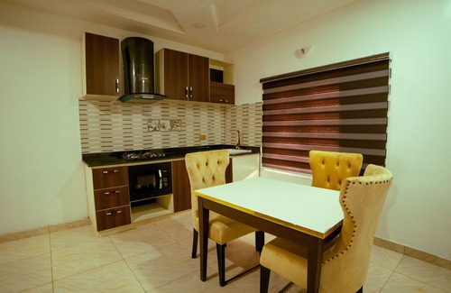 Ofin House | 1Bed - Balcony - Pool - Gym - Spa