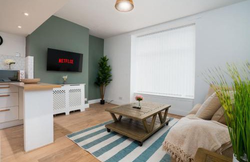 Aberdeen West End Apartment | 1Bed - Ground Floor - Fast Wi-Fi