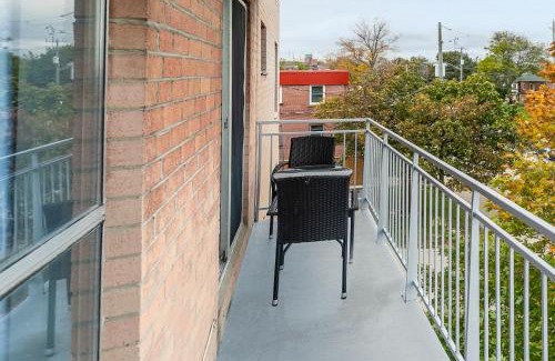 Rosedale Apartment | 1BR Apartment in Glenview West