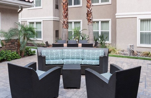 San Bernardino House | 1BR Close to Frisbie Park w/ Full Kitchen, Indoor Pool & Pets Allowed!