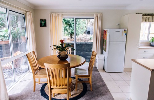 Milton Cottage | 1BR garden cottage on a large lot in heart of coastal Milton NSW. Dog friendly.