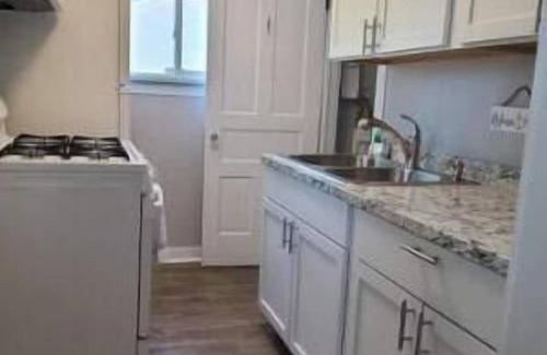 Indian River House | 1BR Hideaway Steps from Indian River
