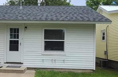 Indian River House | 1BR Hideaway Steps from Indian River