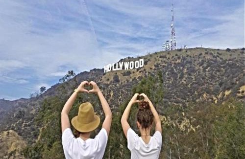 Los Angeles Apartment | 1BR Hollywood Luxury, Pool Views, Gym I Free Parking!