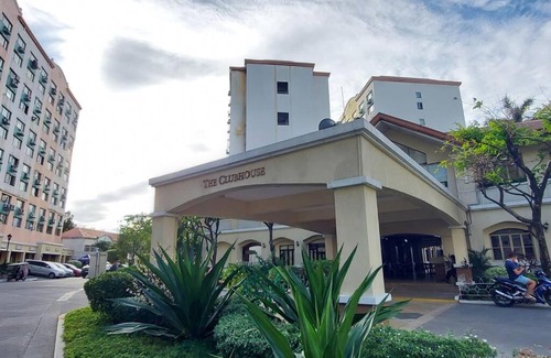 Cainta Apartment | 1br loft type condo with resort style amenities