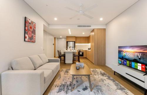 West End Apartment | 1BR Luxury apt at prime location w carpark