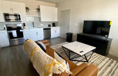 Dupont Apartment | 1BR Near Denver International