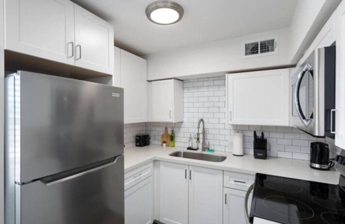 Encanto Apartment | 1BR+ Parking | Close to Roosevelt Arts District