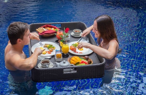 Seminyak Villa | 1Br Private Pool Villa in Seminyak (Free Floating Breakfast)