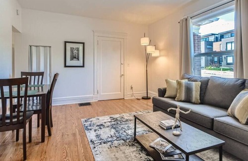 Jefferson Park Apartment | 1BR Victorian w/ Parking / Walk to Empower Field