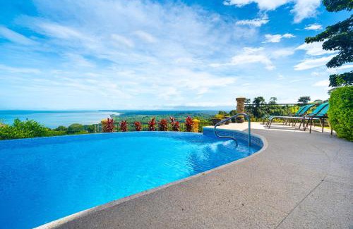 Tarcoles House | 1hr Sjo Airport-ocean Views-gated Beachclub-pool