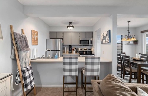 Indian Point Condo | 1mileSDC/LargeDeck/BeautifulLakeView!/OutdoorPool!