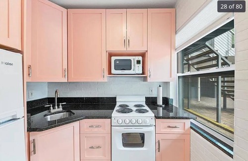 Central Sarasota Apartment | 1st floor apt B. 1 mile from waterfront and downtown. Just 2 miles from beach!
