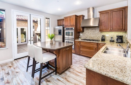Northwood House | 1st Floor BDR｜Communal Pool｜Backyard With Furniture #40818