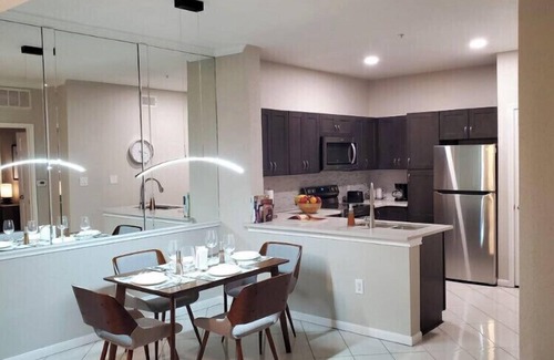 Astrodome Condo | 1st Floor Master brm Apt at Gated Community