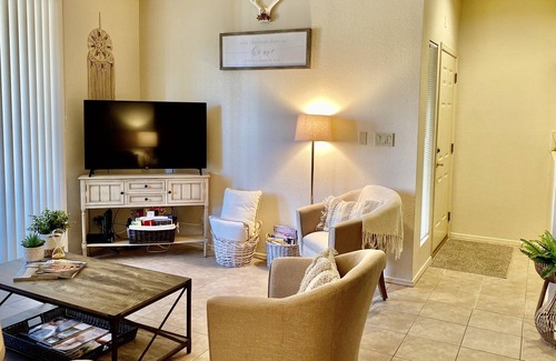 Scottsdale Ranch Condo | 1st Floor Quaint & cozy condo in The Racquet Club, Scottsdale AZ!