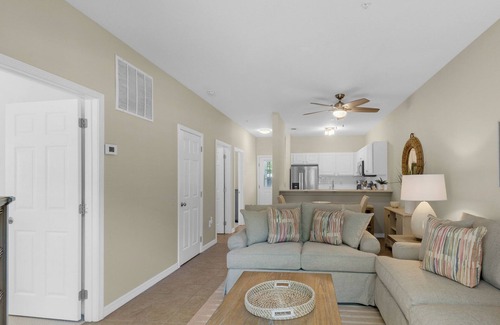 Seagrove Beach Condo | 1st Floor, Walkable to Dining, Shopping, Beach - Sleeps 6