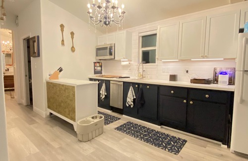 Surfside Beach House | 2+2 Beach house 2 blocks off the beach