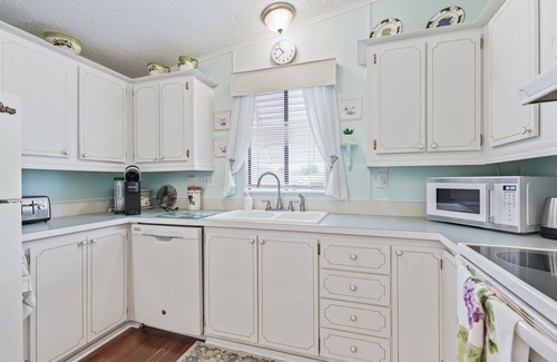 The Villages House | 2/2 LESS THAN 5 MINUTES FROM SPANISH SPRINGS!