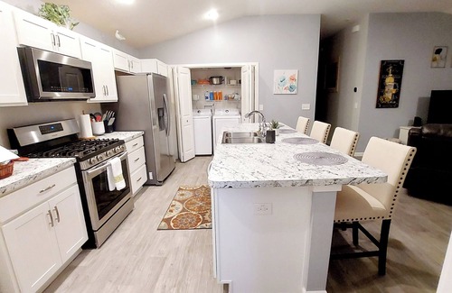 Wildwood House | 2/2 Patio Villa w/GAR golf cart, lg lanai, in The Villages. Brownwood Sq/Sumter