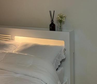 Yeoksam Apartment | 2-3230 Gangnam, Yeoksam