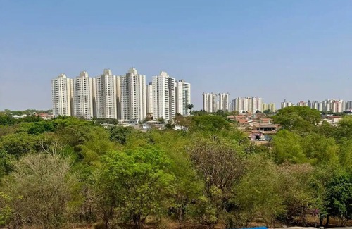 Goiania Apartment | 2/4 apartment, facing Macambiras Park with fantastic sunset.
