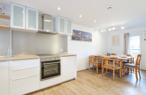 Schonbach Apartment | 2 apartments with balcony and roof terrace